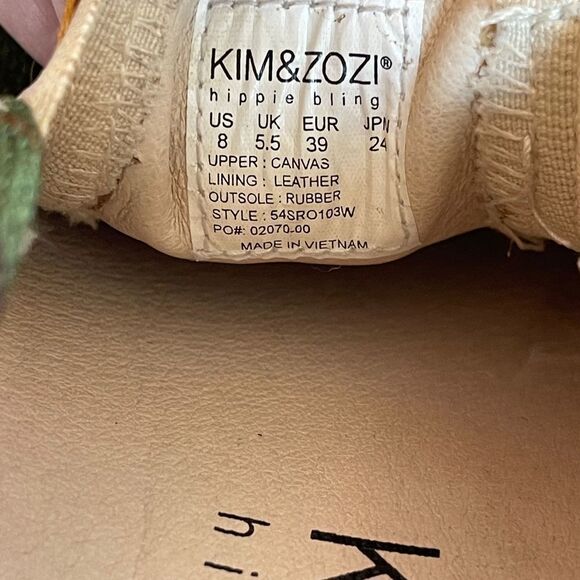 Kim & Kozi Hippie Bling Canvas Rasta Stripes Studs Sculls Loafers Sz 8 - Picture 8 of 8